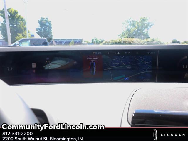 new 2025 Lincoln Nautilus car, priced at $60,571