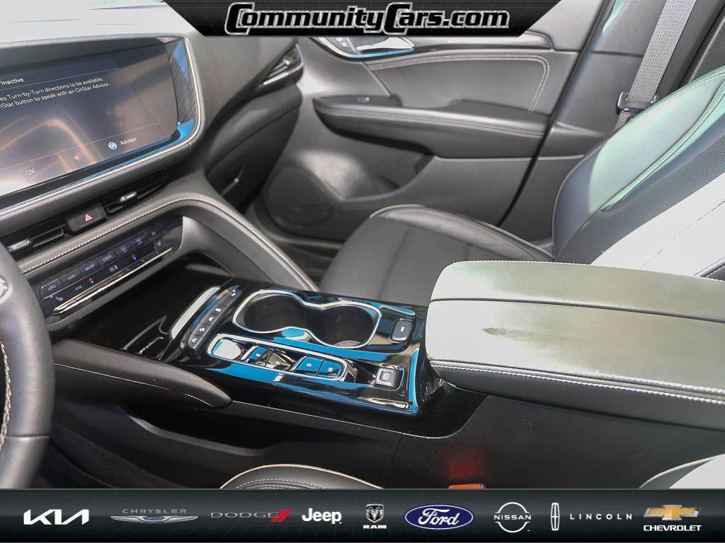 used 2021 Buick Envision car, priced at $19,000