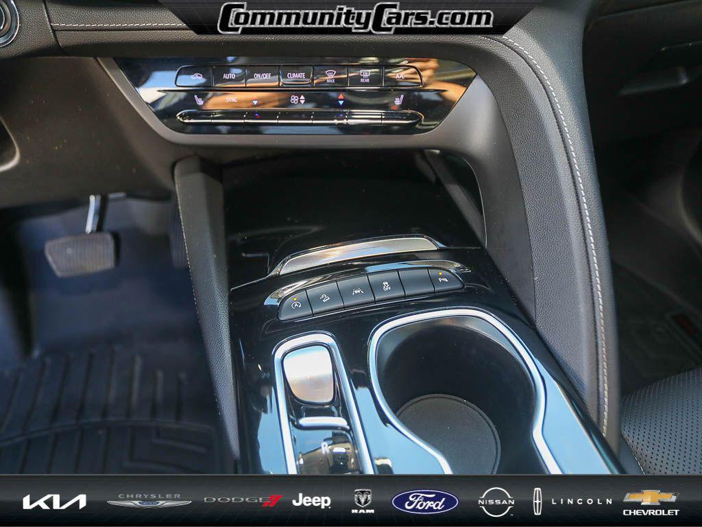 used 2021 Buick Envision car, priced at $19,000