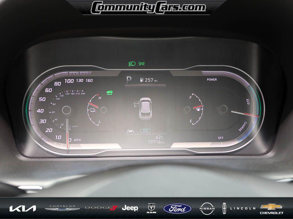 used 2024 Hyundai TUCSON Hybrid car, priced at $27,100