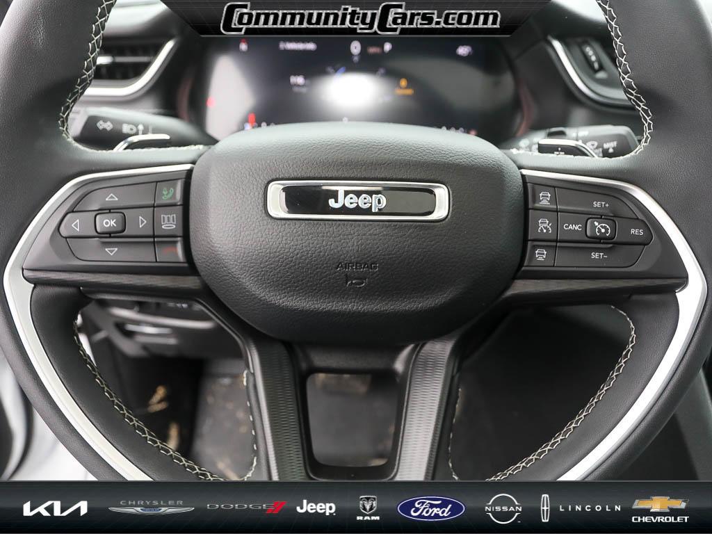 used 2024 Jeep Grand Cherokee car, priced at $27,801