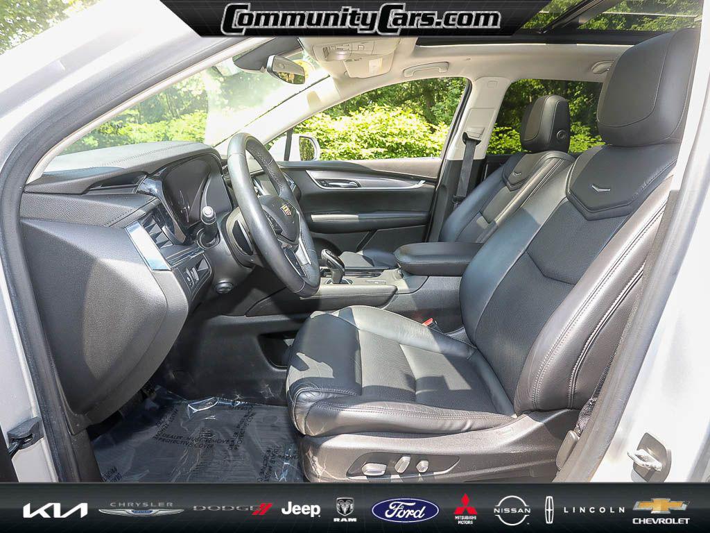 used 2018 Cadillac XT5 car, priced at $19,490