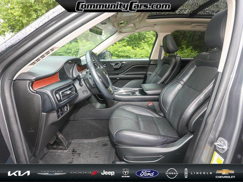 used 2023 Lincoln Aviator car, priced at $54,000