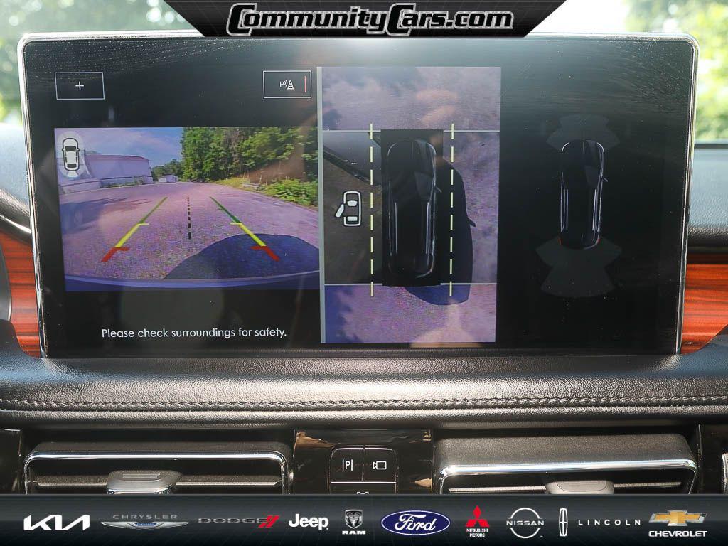 used 2023 Lincoln Nautilus car, priced at $38,690