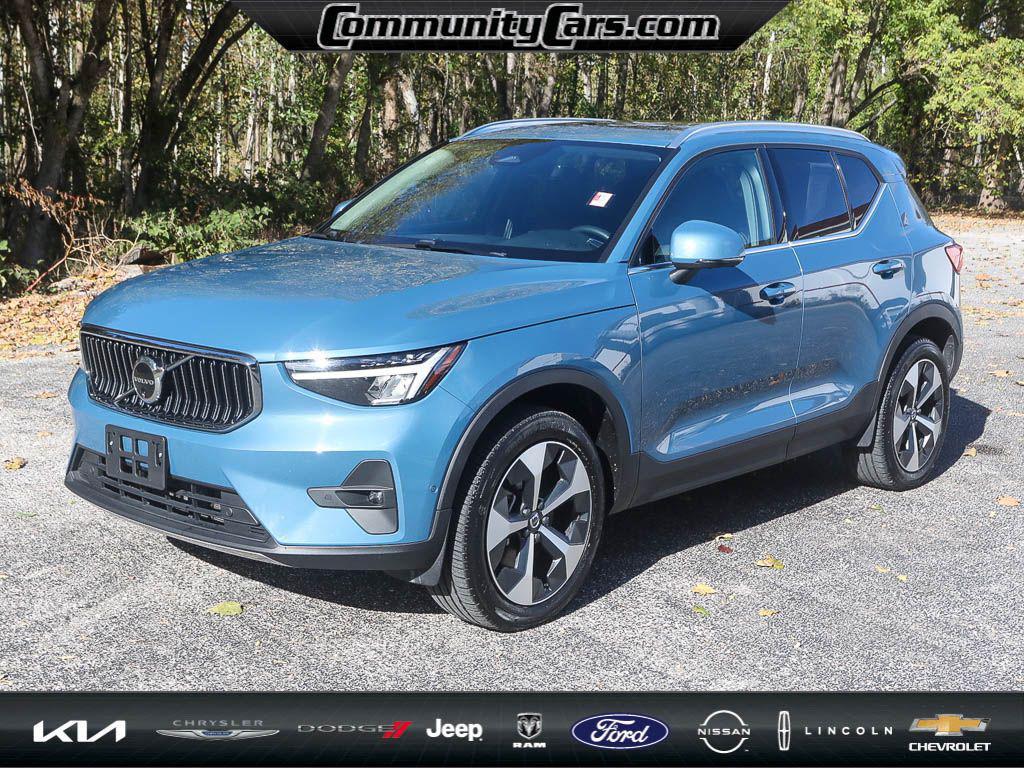used 2024 Volvo XC40 car, priced at $33,000