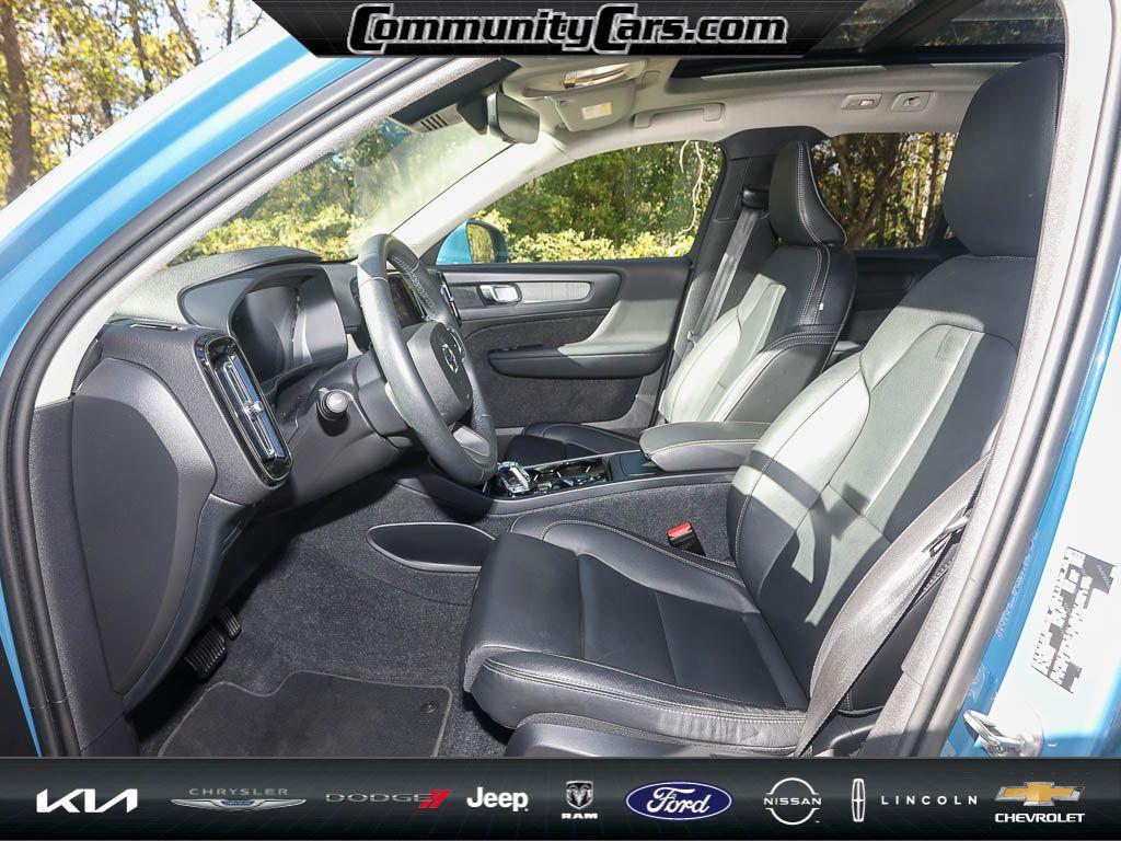 used 2024 Volvo XC40 car, priced at $33,000