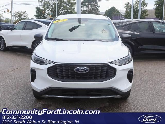 new 2025 Ford Escape car, priced at $30,478