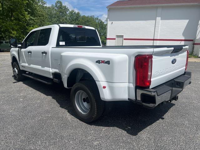 new 2025 Ford F-350 car, priced at $67,900