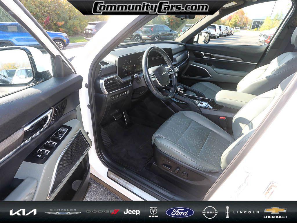 used 2023 Kia Telluride car, priced at $36,946