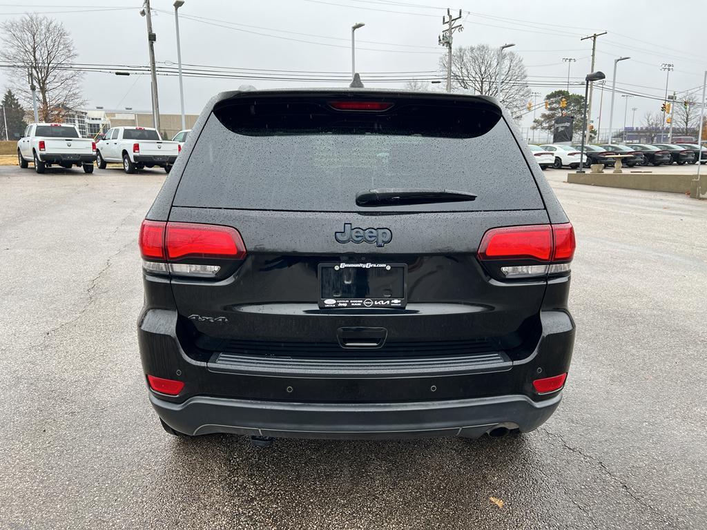 used 2018 Jeep Grand Cherokee car, priced at $14,500