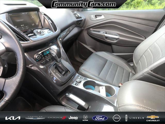 used 2014 Ford Escape car, priced at $7,900