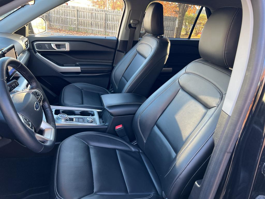 used 2022 Ford Explorer car, priced at $32,750