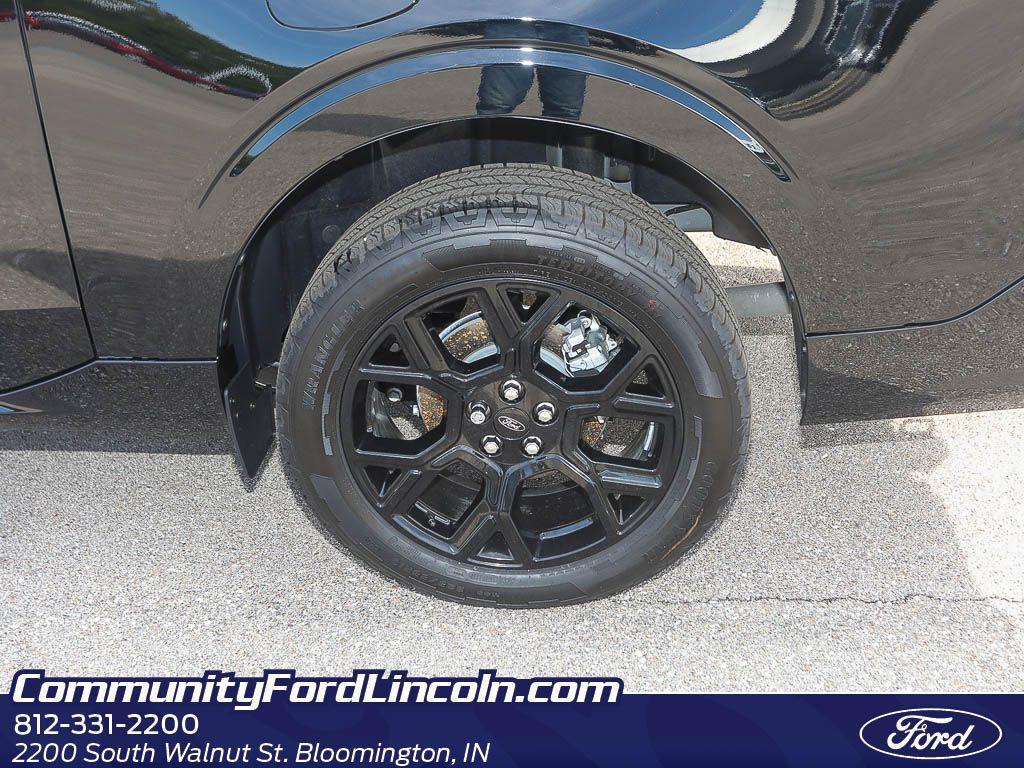 new 2025 Ford Maverick car, priced at $35,350