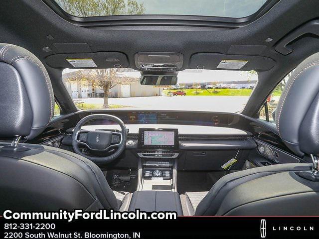 new 2025 Lincoln Nautilus car, priced at $64,130