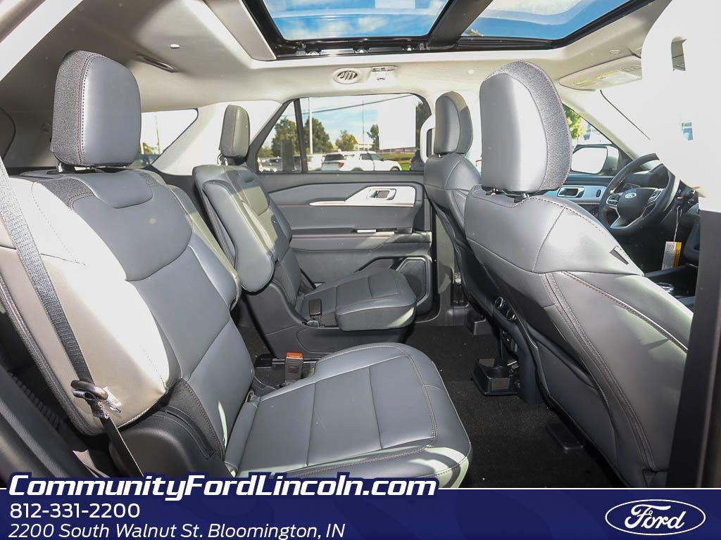 new 2025 Ford Explorer car, priced at $47,222