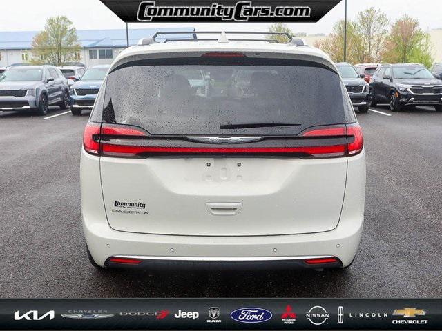 used 2021 Chrysler Pacifica car, priced at $22,500