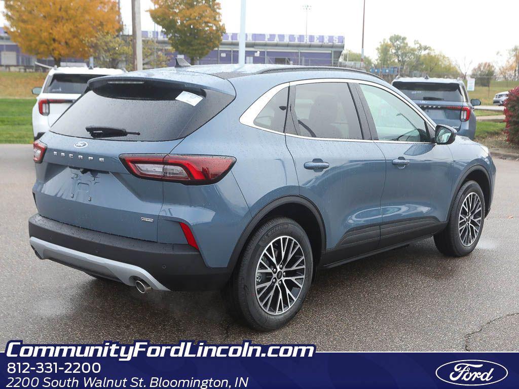 new 2026 Ford Escape PHEV car, priced at $31,993