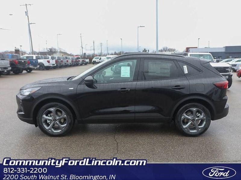 new 2025 Ford Escape car, priced at $29,500