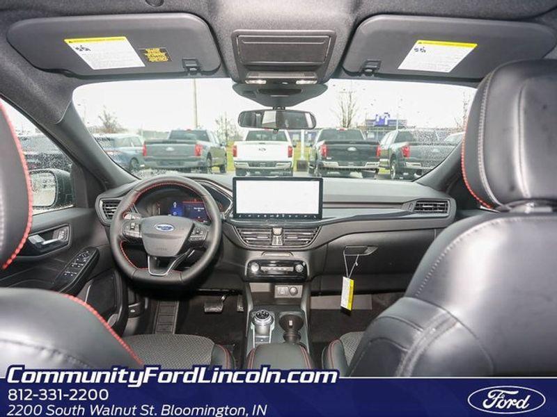 new 2025 Ford Escape car, priced at $29,500