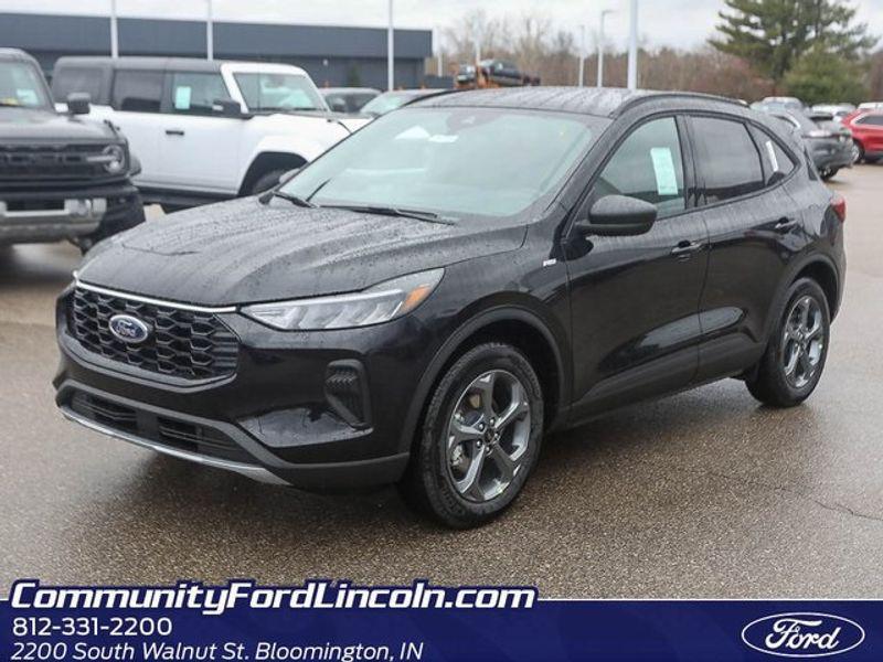 new 2025 Ford Escape car, priced at $29,500
