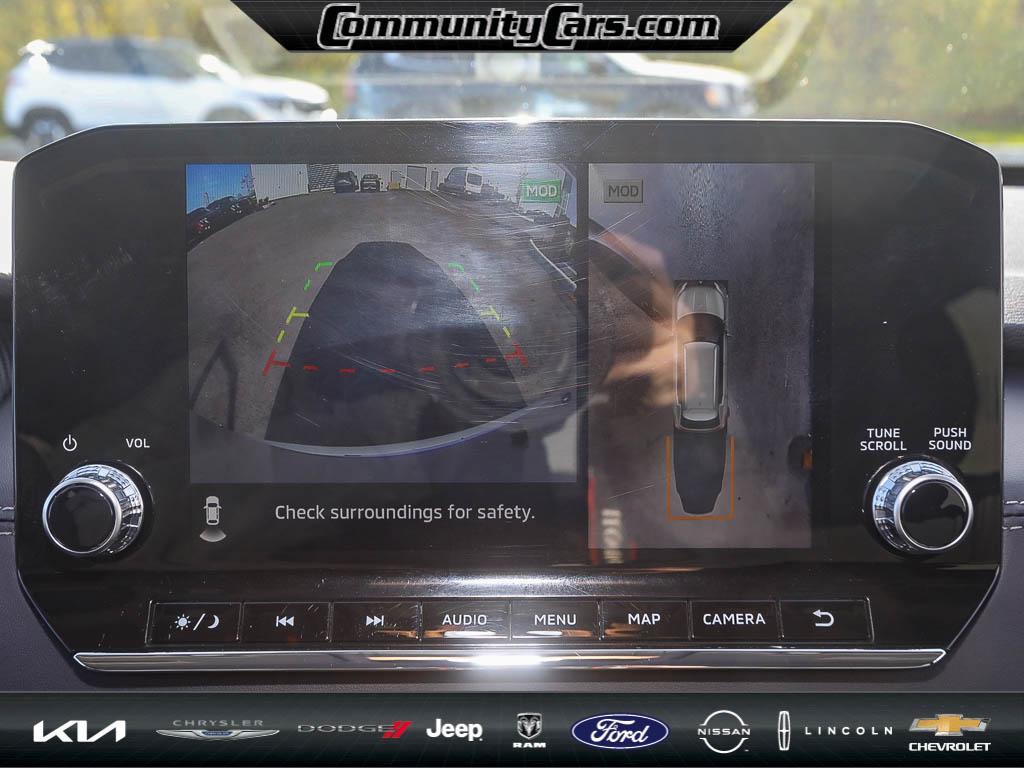 used 2024 Mitsubishi Outlander car, priced at $23,000