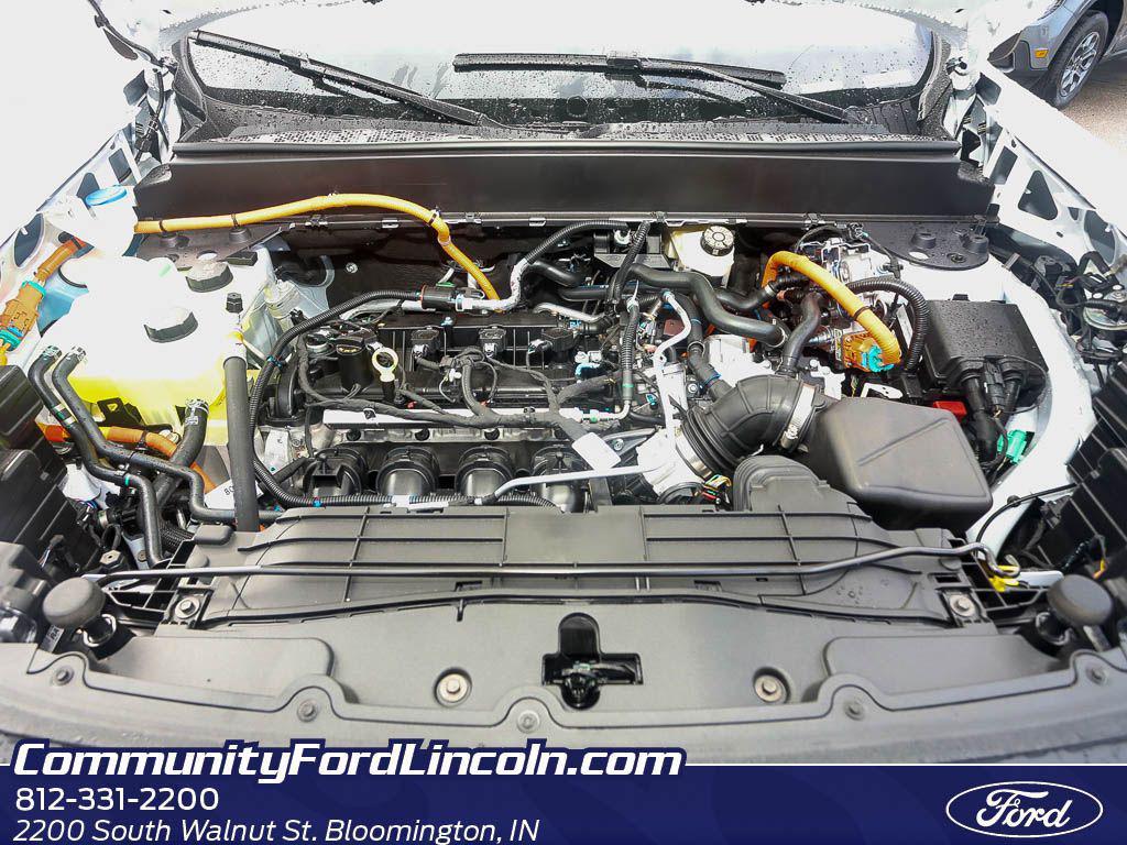 new 2025 Ford Maverick car, priced at $29,554
