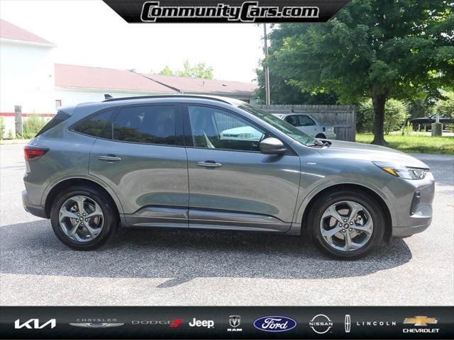 used 2023 Ford Escape car, priced at $24,000