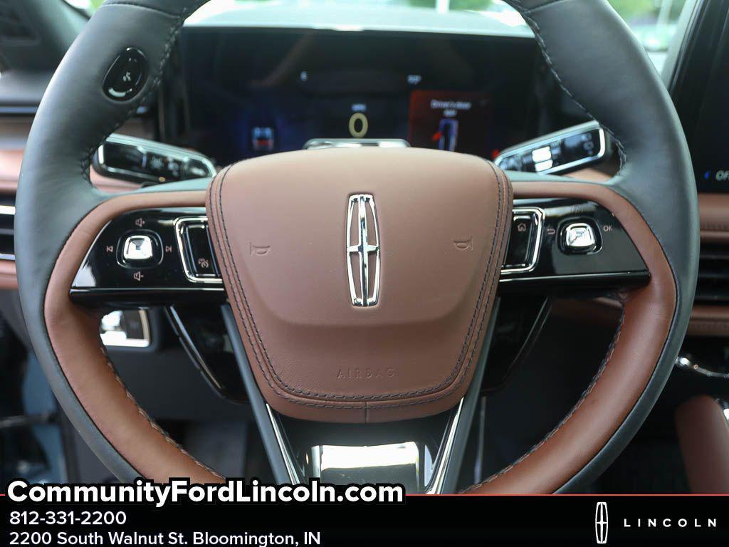 new 2025 Lincoln Aviator car, priced at $68,656