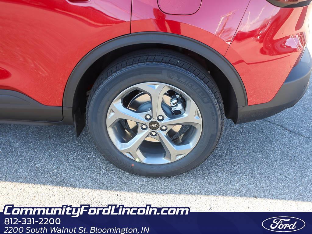 new 2026 Ford Escape car, priced at $33,969