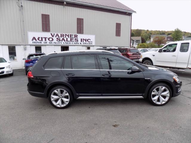 used 2017 Volkswagen Golf Alltrack car, priced at $10,995