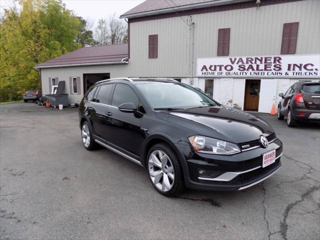 used 2017 Volkswagen Golf Alltrack car, priced at $10,995