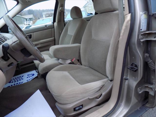 used 2007 Ford Taurus car, priced at $4,495