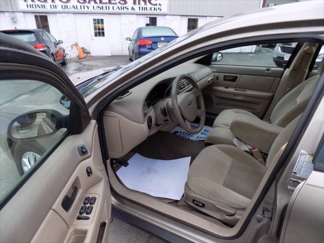 used 2007 Ford Taurus car, priced at $4,495