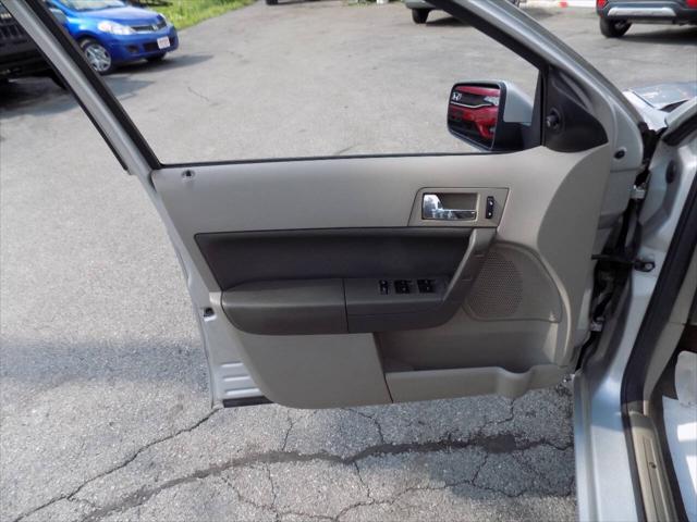used 2009 Ford Focus car, priced at $6,295