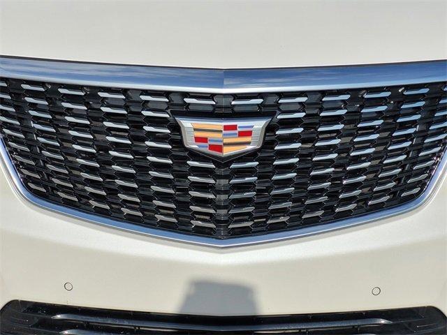 used 2022 Cadillac XT5 car, priced at $31,974