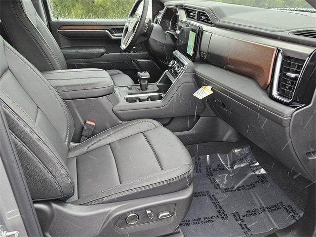 new 2025 GMC Sierra 1500 car, priced at $69,304
