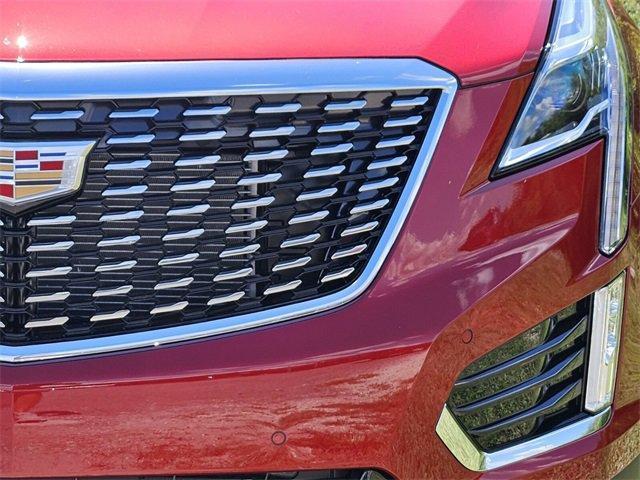 new 2025 Cadillac XT5 car, priced at $54,515
