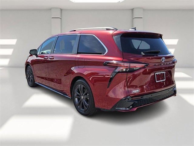 used 2022 Toyota Sienna car, priced at $40,426
