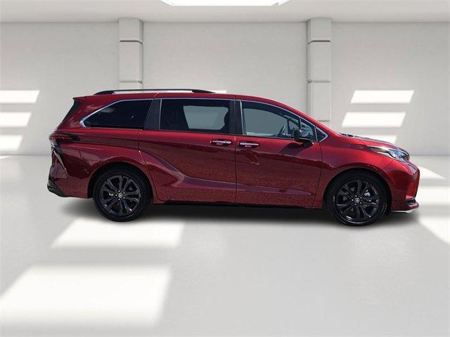 used 2022 Toyota Sienna car, priced at $40,426