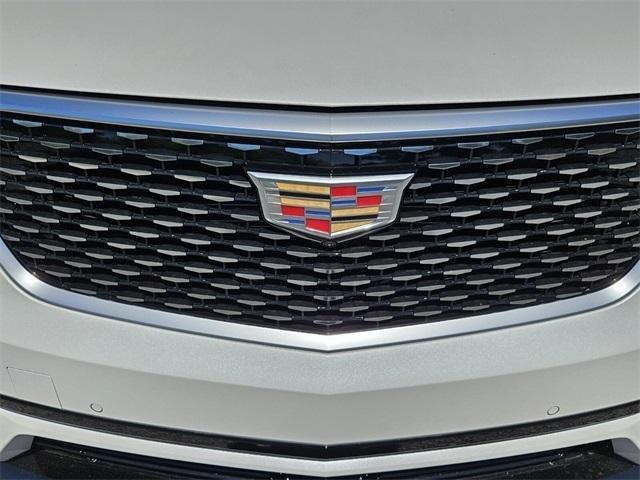 new 2025 Cadillac XT6 car, priced at $71,815