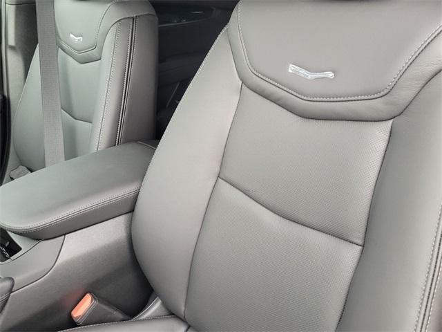 new 2024 Cadillac XT5 car, priced at $49,048
