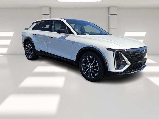 new 2025 Cadillac LYRIQ car, priced at $60,014