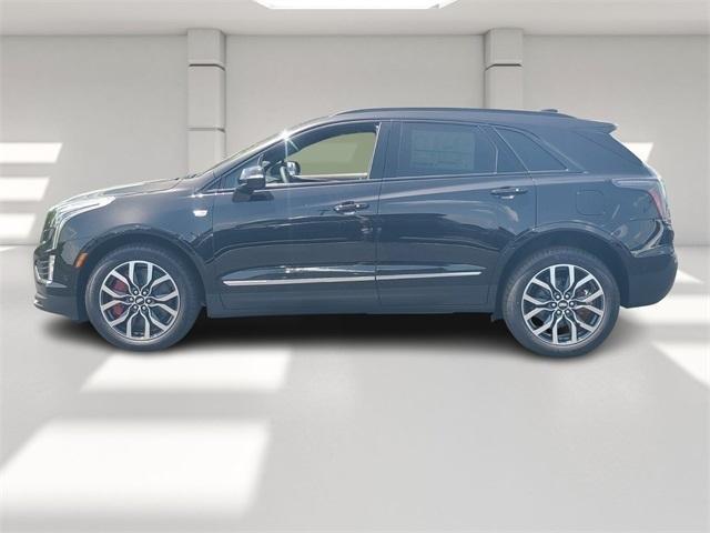 new 2025 Cadillac XT5 car, priced at $64,165