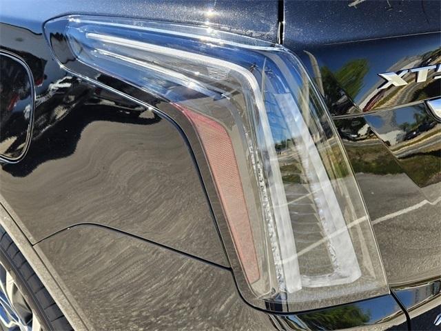 new 2025 Cadillac XT5 car, priced at $64,165