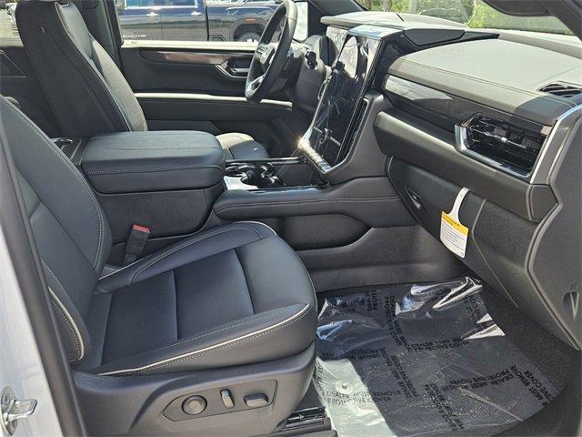 new 2025 GMC Yukon XL car, priced at $76,414