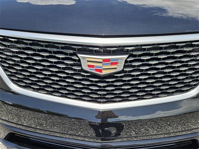 new 2025 Cadillac XT6 car, priced at $49,864