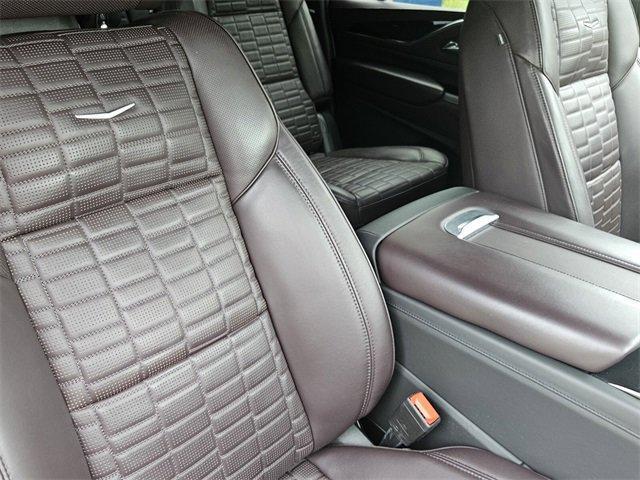 used 2022 Cadillac Escalade ESV car, priced at $60,685