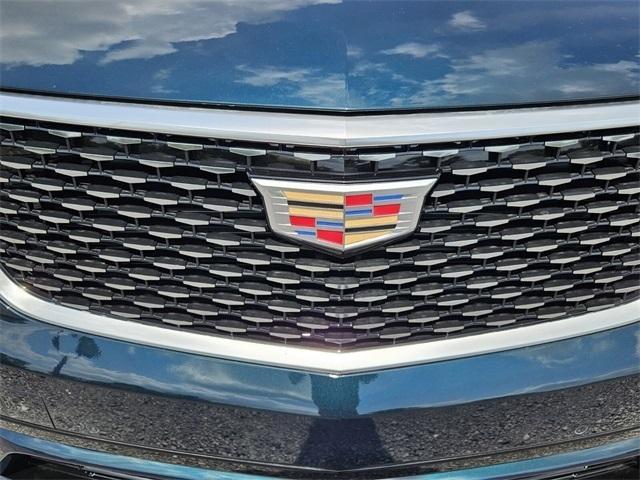 new 2025 Cadillac XT6 car, priced at $51,565