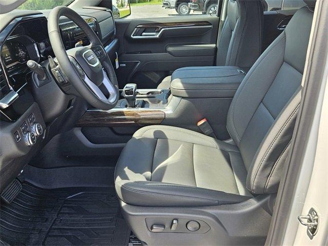new 2025 GMC Sierra 1500 car, priced at $62,775