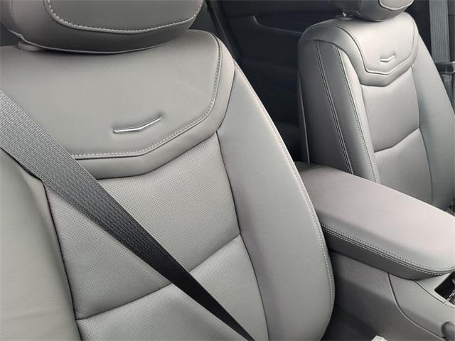 new 2025 Cadillac XT6 car, priced at $58,465